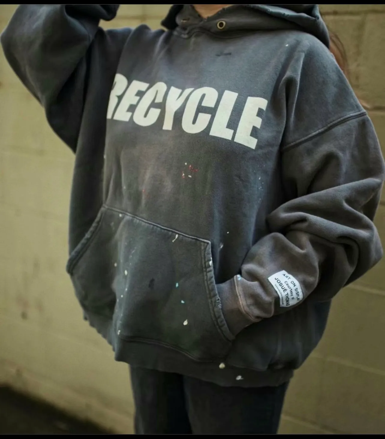 Kanye's same style GALLERY DEPT. 90'S RECYCLE HOODIE WASHED BLACK Recycled old environmentally friendly slogan 90'S washed hoodie, washed black S-XL, garments rewashed and dyed